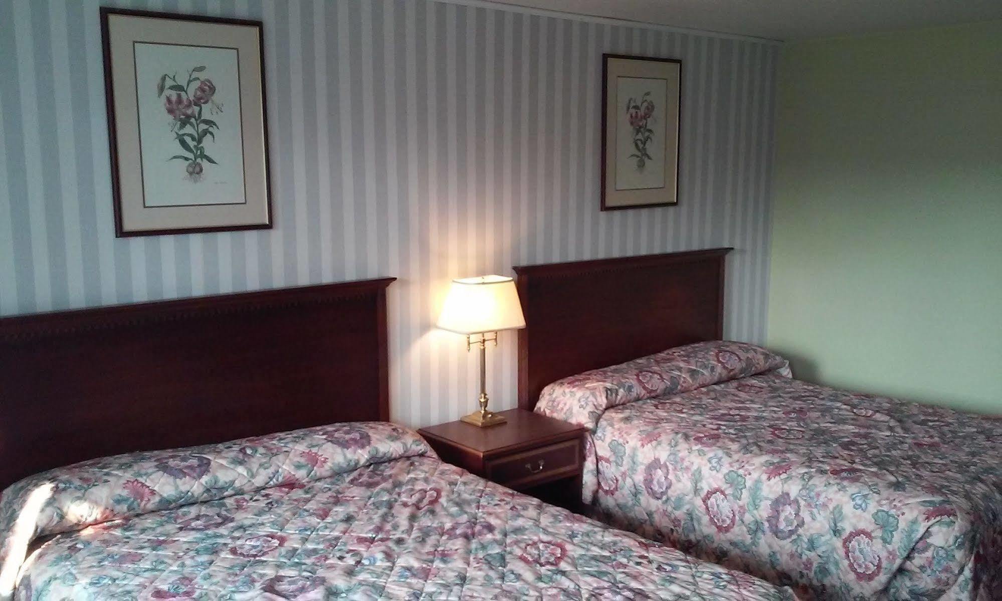 Motel Oasis Moses Lake Exterior photo